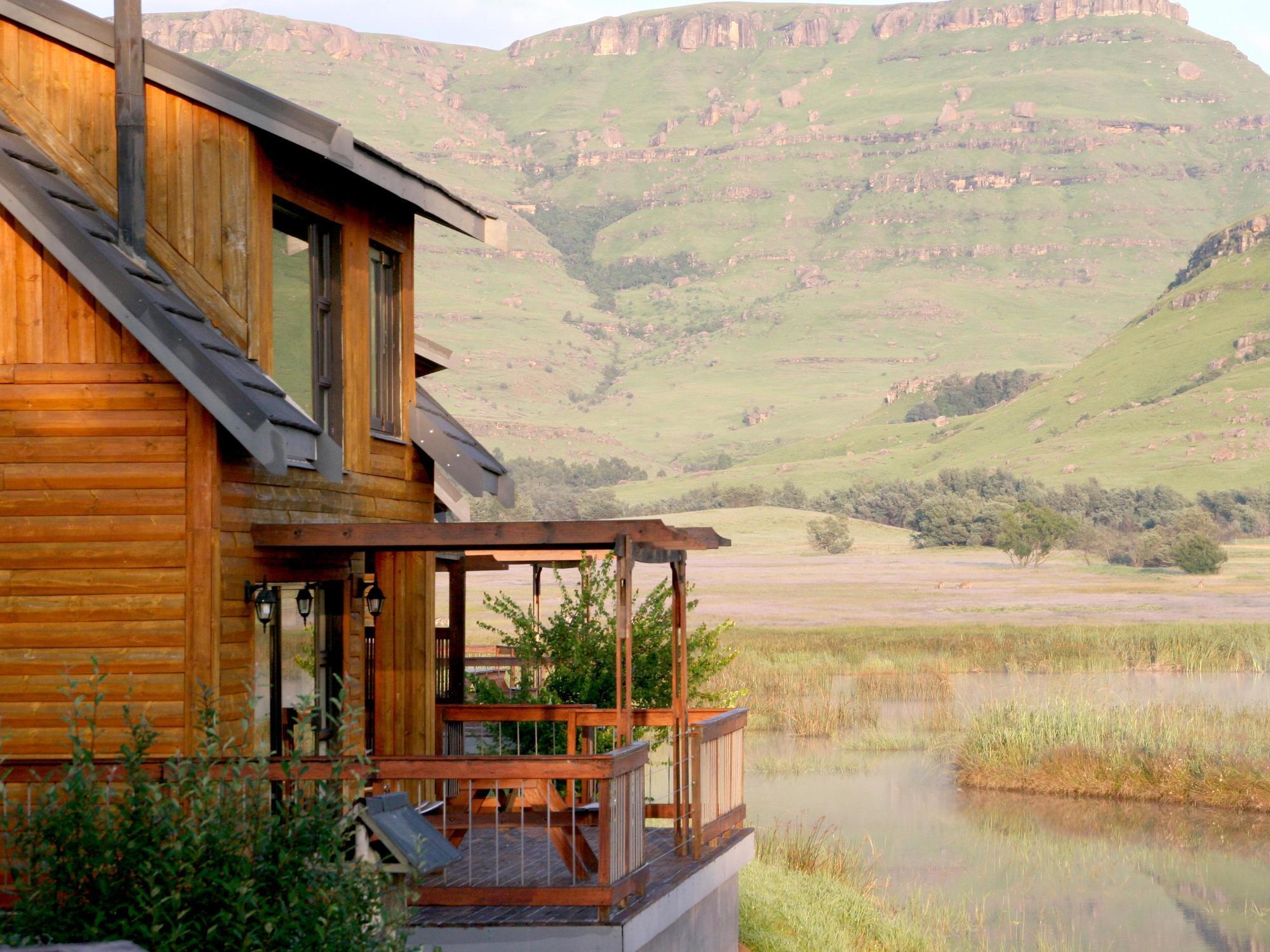 Sani Valley Nature Lodges Himeville Exteriör bild