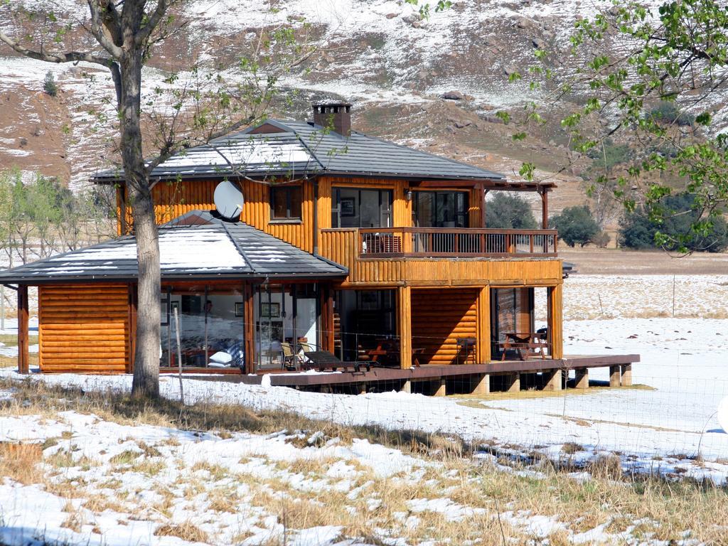 Sani Valley Nature Lodges Himeville Exteriör bild